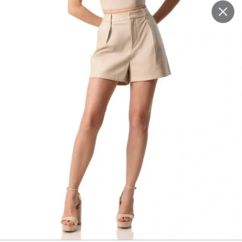 7 for All Mankind beige leather shorts size small NEW NWT